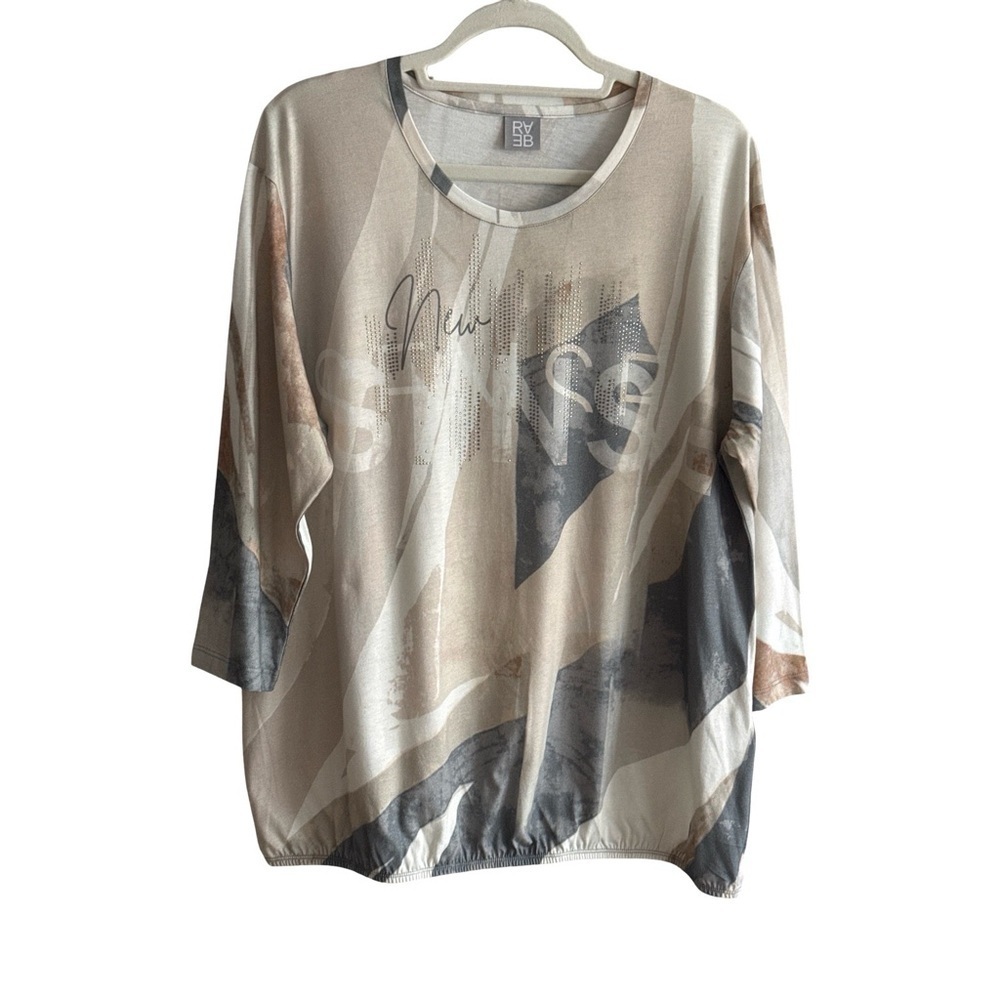 Rabe Patterned Top. - Picture 3 of 10